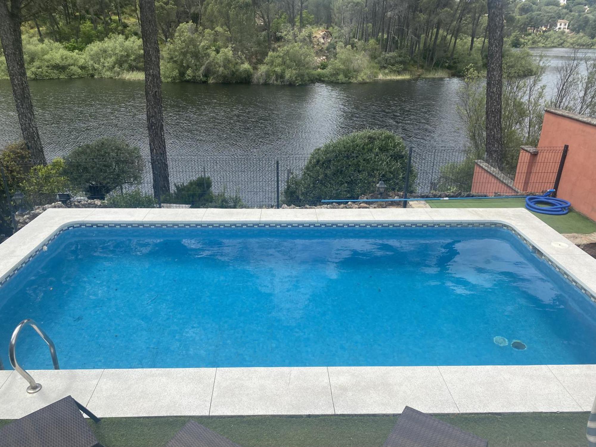 Casa El Capricho Del Lago Alojamiento Rural Cordoba Luaran gambar